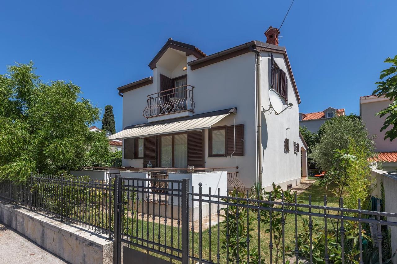 Holiday house Pineta - Fazana, sea view & mini wellness Esterno foto